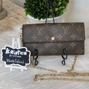 Louis Vuitton Sarah Wallet w/ Chain